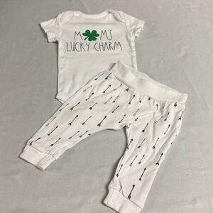 Rae Dunn - Baby White Short Sleeve Onesie top and matching pants